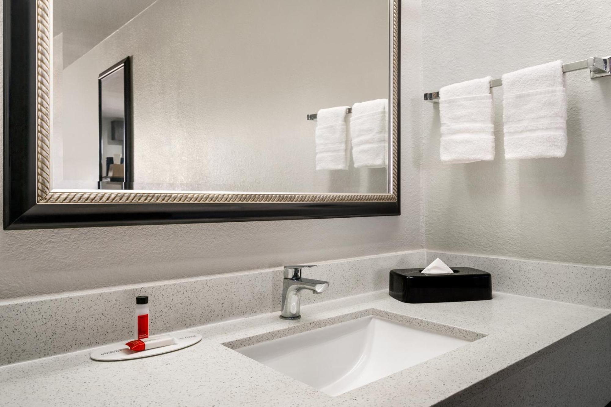 Crystal Inn By Oyo Northeast Houston I-610 Exterior foto